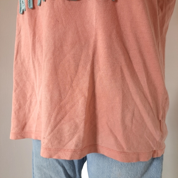 Aeropostale | Salmon pink raised fabric classic women's t shirt - Picture 5 of 9